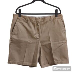 LANDS END Women's Mid Rise Flat Front Khaki Shorts